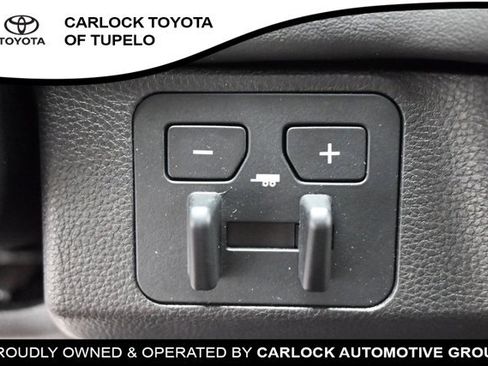 Used 2026 Toyota Tundra Platinum w/ TRD Off-Road Package AWD/4WD image 32