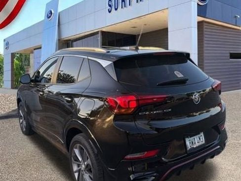 Used 2023 Buick Encore GX Select w/ Sport Touring Package FWD image 3