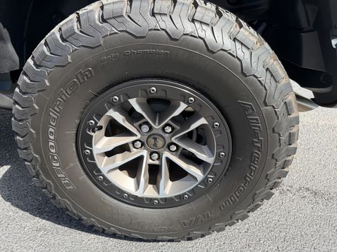 Used 2024 Jeep Wrangler Unlimited Rubicon 392 AWD/4WD image 9