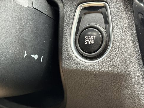 Used 2018 BMW 330e w/ Convenience Package image 25