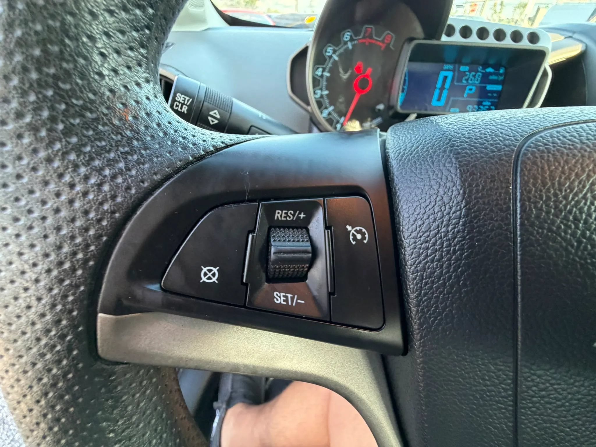 Used 2013 Chevrolet Sonic LT FWD image 33