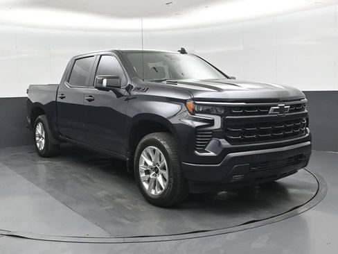 Used 2024 Chevrolet Silverado 1500 RST AWD/4WD image 1