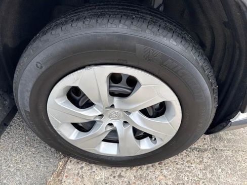 Certified 2023 Toyota RAV4 LE image 7