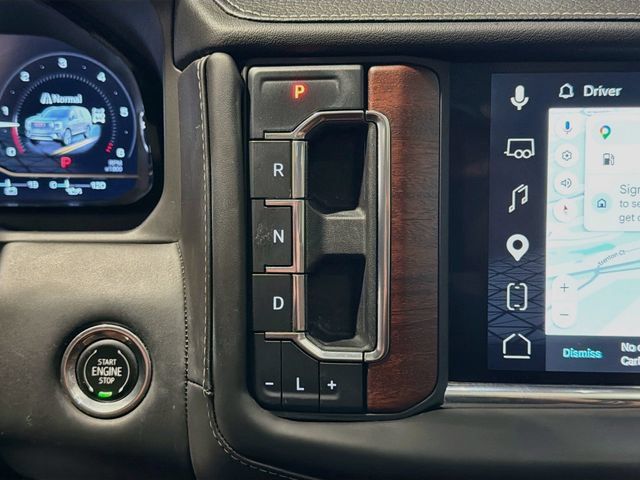 Used 2023 GMC Yukon Denali Ultimate AWD/4WD image 16