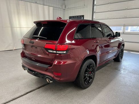 Used 2019 Jeep Grand Cherokee SRT w/ Trailer Tow Group IV AWD/4WD image 4
