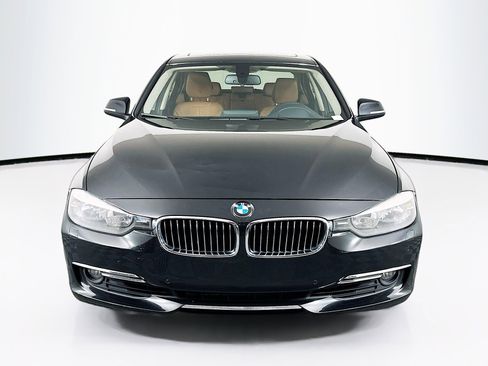 Used 2013 BMW 328i Sedan RWD image 2