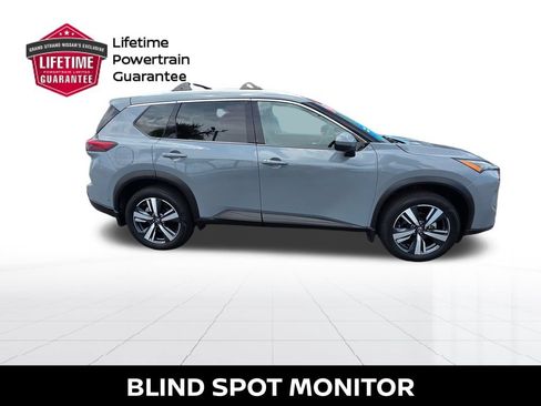 Certified 2024 Nissan Rogue SL w/ SL Premium Package AWD/4WD image 7