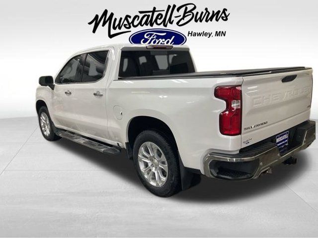 Used 2024 Chevrolet Silverado 1500 LTZ AWD/4WD image 3