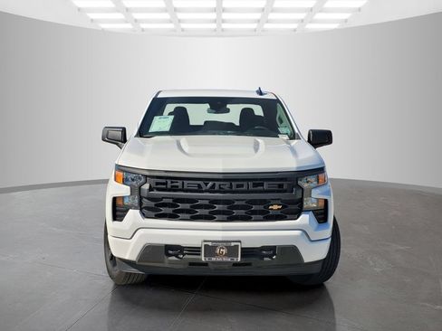 Used 2023 Chevrolet Silverado 1500 Custom RWD image 2