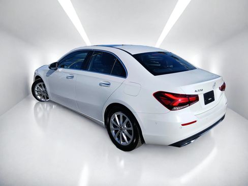 Used 2021 Mercedes-Benz A 220 image 4