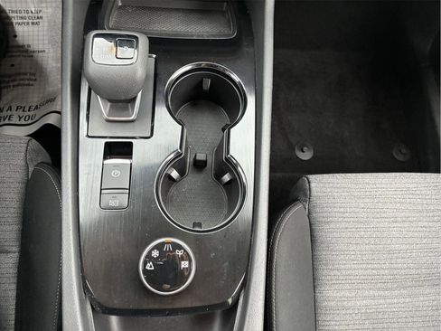 Used 2023 Nissan Rogue SV AWD/4WD image 26