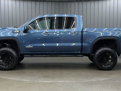 Used 2026 GMC Sierra 1500 Elevation w/ Elevation Premium Package AWD/4WD image 2