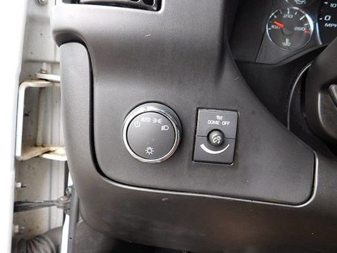 Used 2023 GMC Savana 2500 Extended w/ Driver Convenience Package image 17