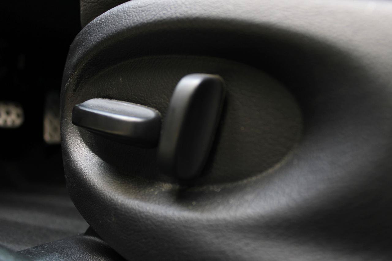 Used 2005 Pontiac GTO RWD image 37