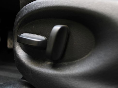 Used 2005 Pontiac GTO RWD image 37