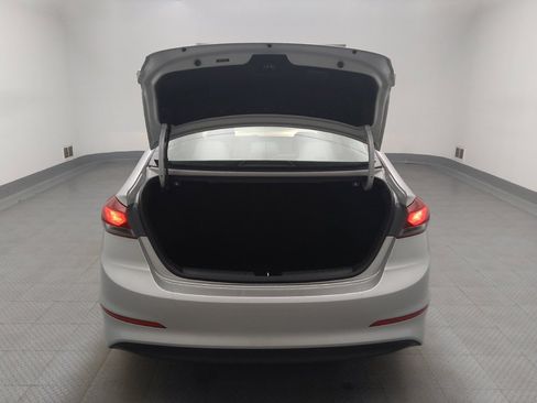Used 2017 Hyundai Elantra SE w/ SE A/T Tech Package 03 FWD image 29