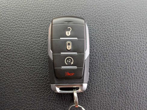 Used 2023 RAM 1500 Big Horn AWD/4WD image 27