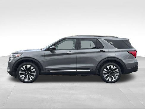 Used 2025 Ford Explorer Platinum w/ LUX Leather Package AWD/4WD image 4