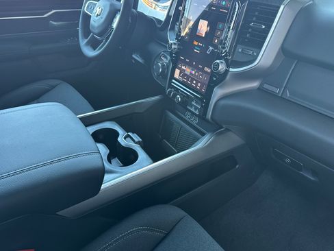 New 2026 RAM 1500 Big Horn AWD/4WD image 14