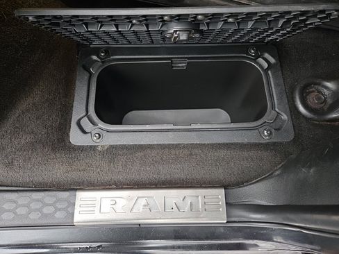 Used 2017 RAM 1500 Limited image 41