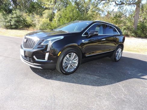Certified 2025 Cadillac XT5 Premium Luxury image 1