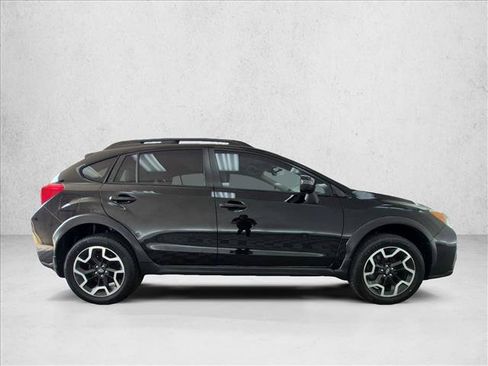Used 2017 Subaru Crosstrek 2.0i Limited AWD/4WD image 4