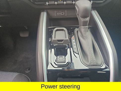 Used 2026 Chevrolet Colorado W/T RWD image 21