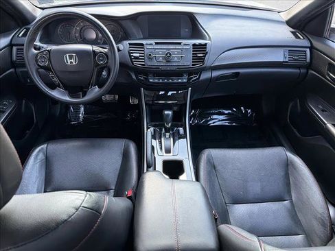 Used 2017 Honda Accord Sport Special Edition image 22