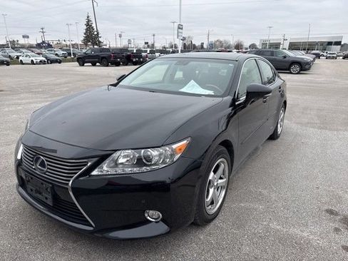 Used 2014 Lexus ES 300h FWD image 2
