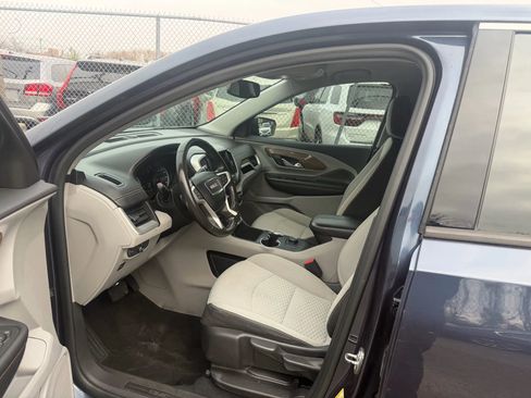 Used 2018 GMC Terrain SLE image 10