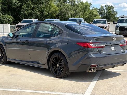 Used 2025 Toyota Camry SE w/ Multimedia Upgrade Package FWD image 3