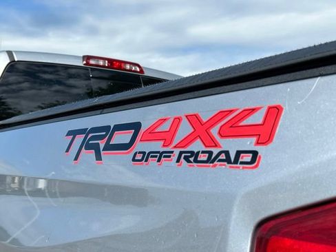 Used 2017 Toyota Tundra SR5 w/ TRD Off Road Package AWD/4WD image 14