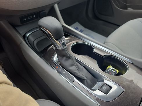 Used 2024 Chevrolet Malibu LT FWD image 23