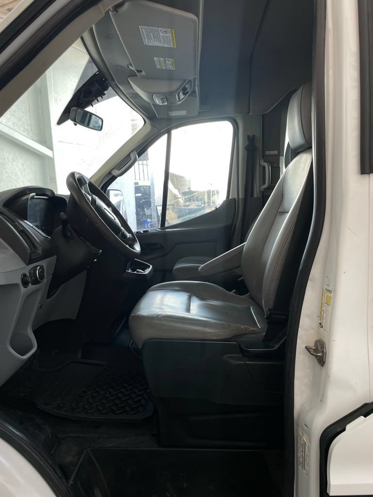 Used 2018 Ford Transit 350 XL RWD image 11