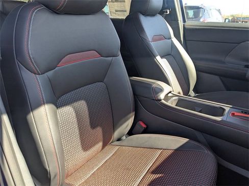 New 2026 Nissan Kicks SR image 35