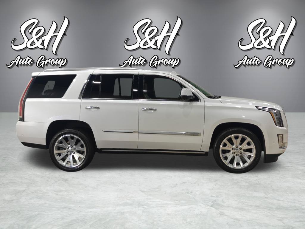 Used 2018 Cadillac Escalade Platinum AWD/4WD image 25