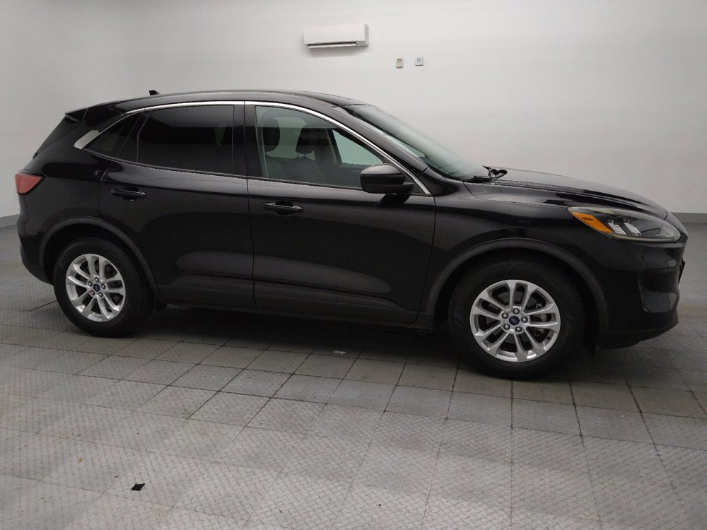 Used 2020 Ford Escape SE FWD image 11