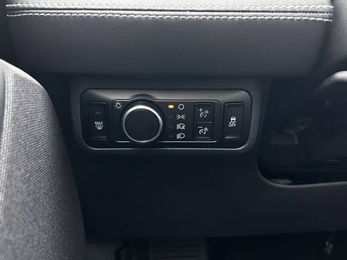 New 2026 Ford Mustang Mach-E Select image 18