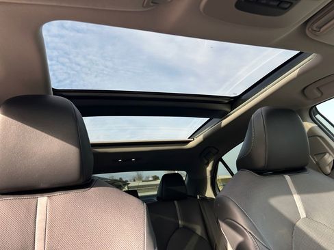 Used 2022 Toyota Camry XSE w/ Navigation Package image 27