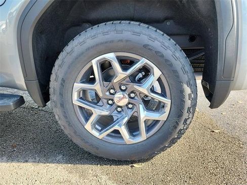 New 2026 GMC Sierra 1500 SLT w/ SLT Premium Plus Package image 30