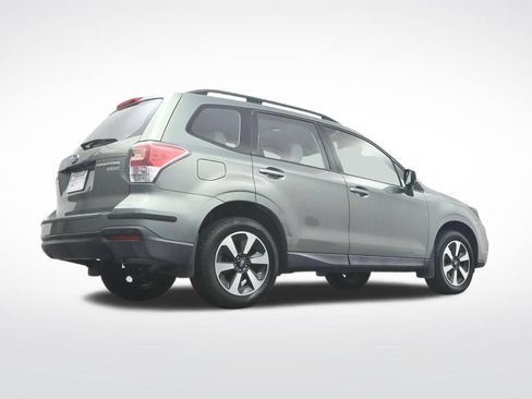 Used 2017 Subaru Forester 2.5i w/ Alloy Wheel Package AWD/4WD image 43