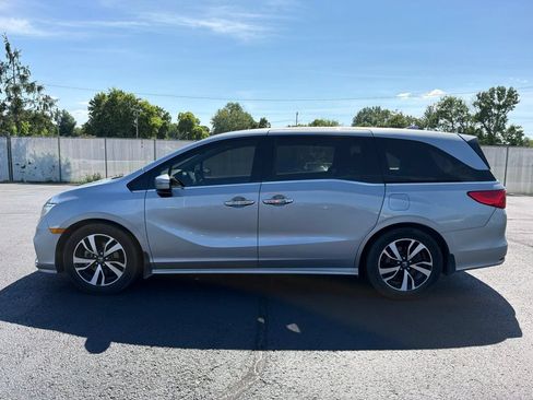 Used 2018 Honda Odyssey Elite image 4
