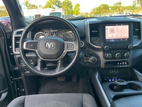 Used 2023 RAM 1500 Big Horn AWD/4WD image 16