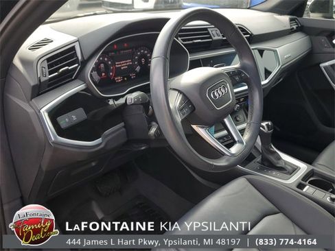 Used 2023 Audi Q3 2.0T Premium w/ 19" Wheel Package image 11