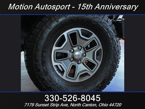 Used 2013 Jeep Wrangler Unlimited Rubicon w/ Connectivity Group AWD/4WD image 49
