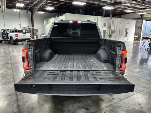 Used 2021 Ford F150 Lariat image 25