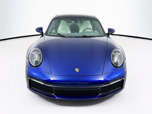 Used 2020 Porsche 911 Carrera 4S AWD/4WD image 3