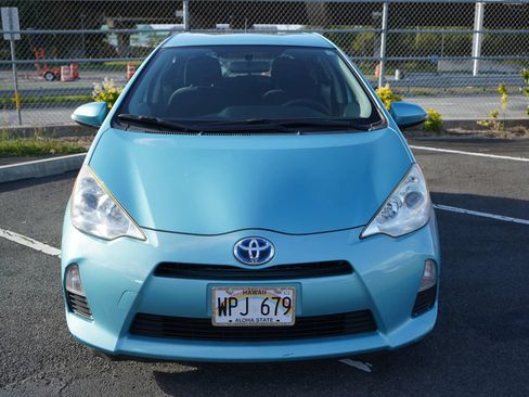 Used 2014 Toyota Prius C Two FWD image 4