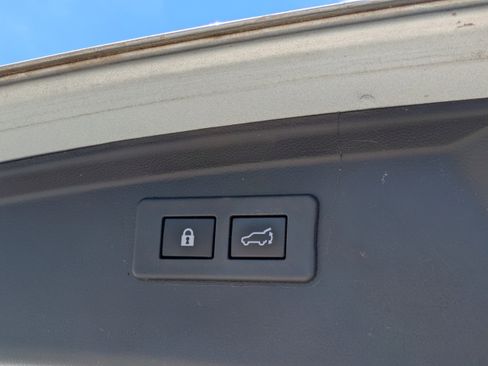 Used 2023 Subaru Outback Wilderness AWD/4WD image 12