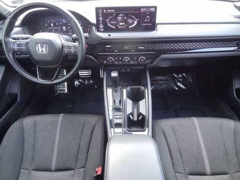 Used 2024 Honda Accord Sport image 11